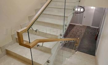 Цельностеклянные ограждения на несущем стекле в Екатеринбурге. Готовые проекты ПерилаГлавСнаб