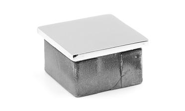 Заглушка для профильной трубы 40х40 мм, литая, полированная, хром (AISI 304) k224-3 купить в Екатеринбурге Заглушка для профильной трубы 40х40 мм, литая, полированная, хром (AISI 304) k224-3 купить в Екатеринбурге