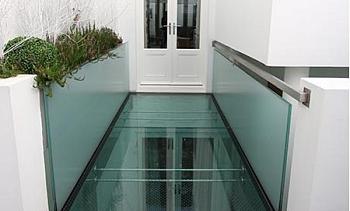 Двойное усиленное стеклянное перекрытие в Екатеринбурге. Готовые проекты ПерилаГлавСнаб